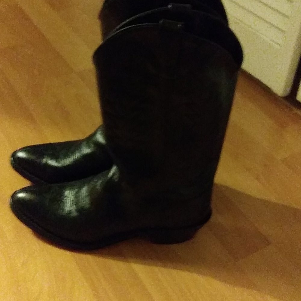Cowboy boot - Picture 2 of 2